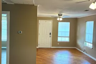 301 N Rhomberg, Burnet, TX 78611 - Photo 12