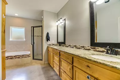 705 Woodland Park Drive, Marble Falls, TX 78654 - Photo 12