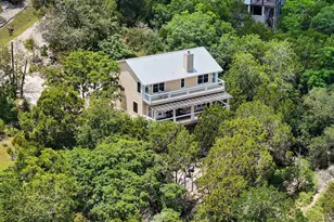 971 Barbara Dr, New Braunfels, TX 78130 - Photo 8
