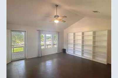 211 E Highway 29, Llano, TX 78643 - Photo 6