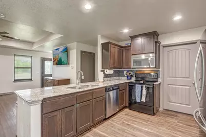 600 E Pecan Street, Burnet, TX 78611 - Photo 16