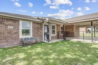 600 E Pecan Street, Burnet, TX 78611 - Photo 4