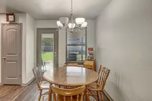 600 E Pecan St, Burnet, TX 78611 - Photo 12
