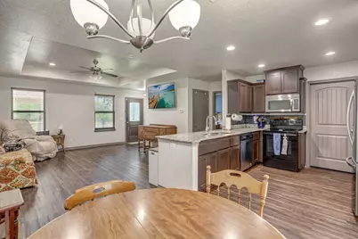 600 E Pecan Street, Burnet, TX 78611 - Photo 14