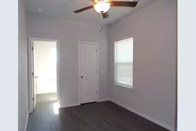 111 Peruna, Marble Falls, TX 78654 - Photo 12
