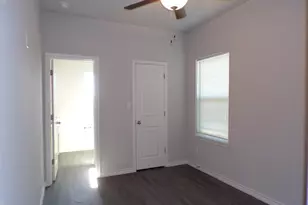 111 Peruna, Marble Falls, TX 78654 - Photo 12