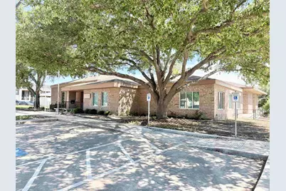 1110 N Broadway Street, Marble Falls, TX 78654 - Photo 44
