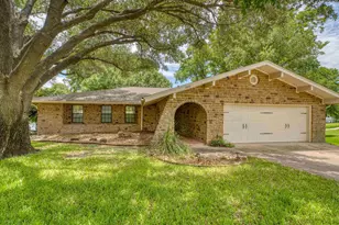 1524 Williams Lakeshore, Kingsland, TX 78643 - Photo 2