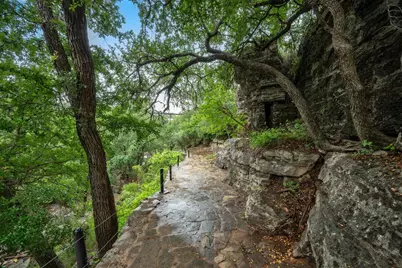 401 Crestview Dr, Marble Falls, TX 78654 - Photo 28