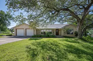 401 Crestview Dr, Marble Falls, TX 78654 - Photo 4