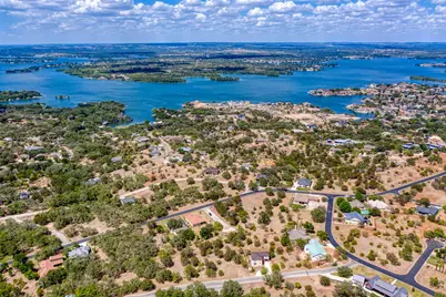 104 Blue Fox, Horseshoe Bay, TX 78657 - Photo 6