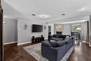 11022 Burr Oak Dr, San Antonio, TX 78230 - Photo 4