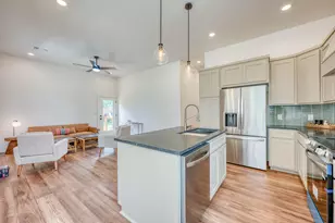 705 Flag St, Llano, TX 78643 - Photo 18
