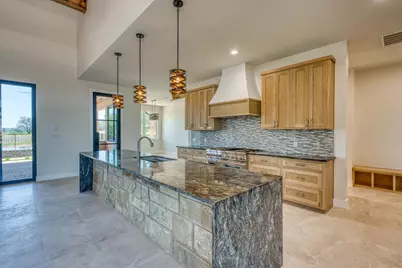 119 Westgate Loop, Horseshoe Bay, TX 78657 - Photo 12