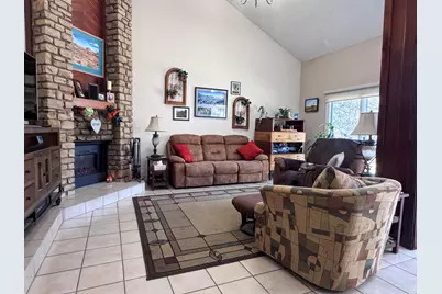 706-A Clayton Nolen, Horseshoe Bay, TX 78657 - Photo 4