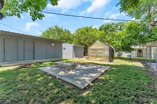 1803 Bluebonnet, Kingsland, TX 78639 - Photo 30