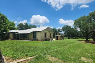 421 E Fm 501, Cherokee, TX 76832 - Photo 4