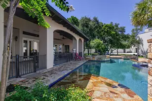113 Estate Dr, Horseshoe Bay, TX 78657 - Photo 6