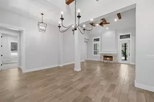 215 Mountain Home, Horseshoe Bay, TX 78657 - Photo 2