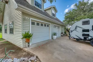 1106 Shorewood Dr, Granite Shoals, TX 78654 - Photo 32