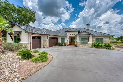110 Marlin, Horseshoe Bay, TX 78657 - Photo 1