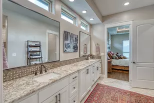110 Marlin, Horseshoe Bay, TX 78657 - Photo 16