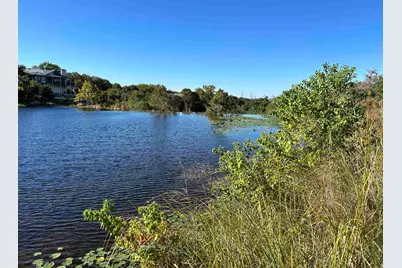 511 Saddle Horn, Horseshoe Bay, TX 78657 - Photo 2