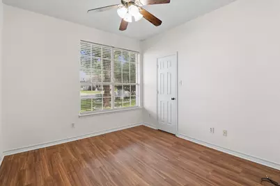 1308 Primrose Lane, Marble Falls, TX 78654 - Photo 10