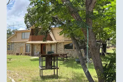 445 Wood  Forest Dr, Kingsland, TX 78639 - Photo 4