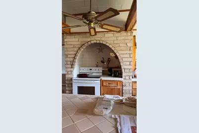 445 Wood  Forest Dr, Kingsland, TX 78639 - Photo 8