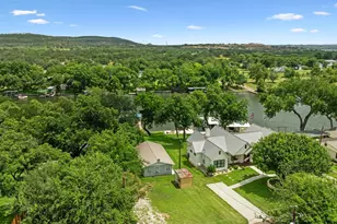 806 Clen Oaks Parkway, Burnet, TX 78611 - Photo 38