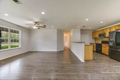 114 E Maple Drive, Granite Shoals, TX 78654 - Photo 2