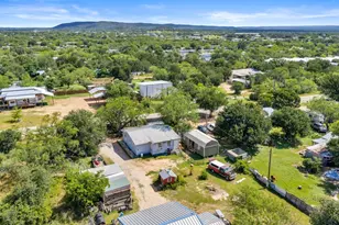 813 Odessa St, Kingsland, TX 78639 - Photo 26