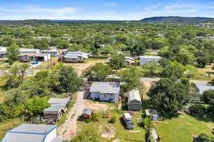 813 Odessa St, Kingsland, TX 78639 - Photo 24