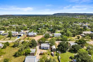 813 Odessa St, Kingsland, TX 78639 - Photo 28
