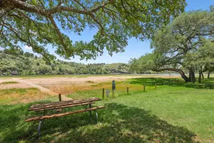 926 Sandy Mountain Dr, Sunrise Beach, TX 78643 - Photo 34