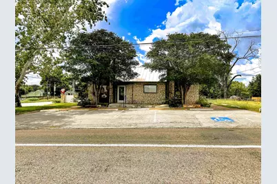 1310 Ford Street, Llano, TX 78643 - Photo 14