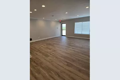 4819 Fm 2147, Cottonwood Shores, TX 78657 - Photo 10