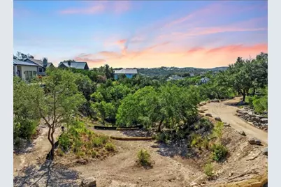 2107 Chisholm Trail, Spicewood, TX 78669 - Photo 8