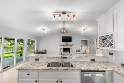 210 Tee Off, Horseshoe Bay, TX 78657 - Photo 22