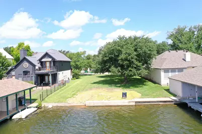 131 Web Isle Dr, Granite Shoals, TX 78654 - Photo 2