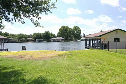 131 Web Isle Dr, Granite Shoals, TX 78654 - Photo 1