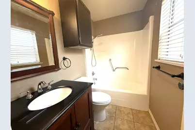 413 Olympia Fields, Meadowlakes, TX 78654 - Photo 6
