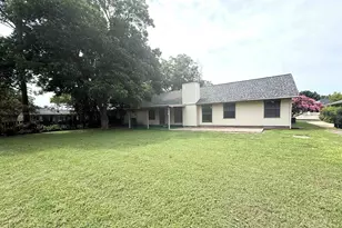 413 Olympia Fields, Meadowlakes, TX 78654 - Photo 10