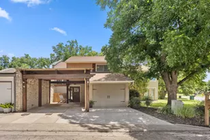 3 Augusta, Meadowlakes, TX 78654 - Photo 1