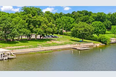 3 Augusta, Meadowlakes, TX 78654 - Photo 34