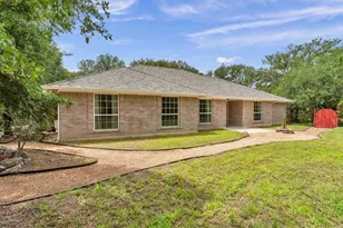 345 Co Rd 410A, Spicewood, TX 78669 - Photo 2