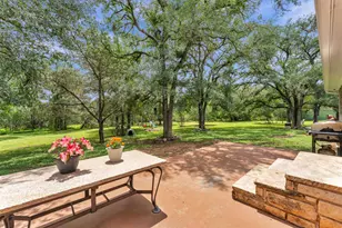 345 Co Rd 410A, Spicewood, TX 78669 - Photo 28