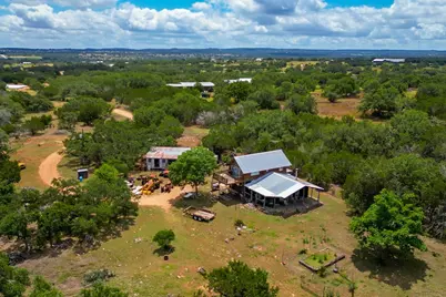 707 Ranch Road 1320, Johnson City, TX 78636 - Photo 6
