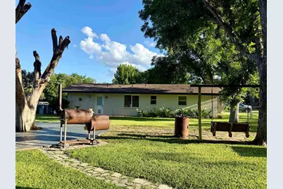 1101 Hackberry Drive, Marble Falls, TX 78654 - Photo 6